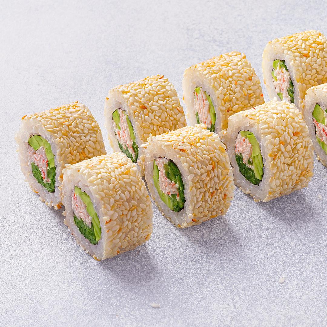 Ролл Калифорния с кунжутом