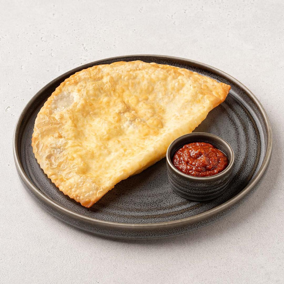 Чебурек с сыром